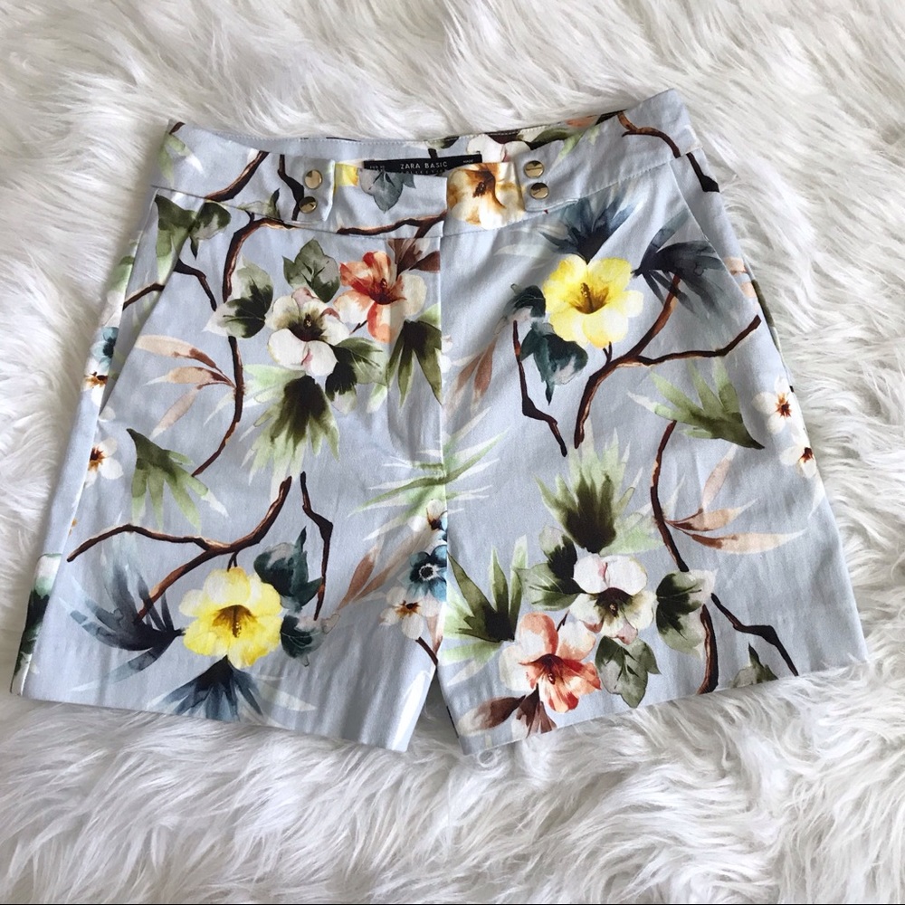 Zara floral high waist shorts size XS.